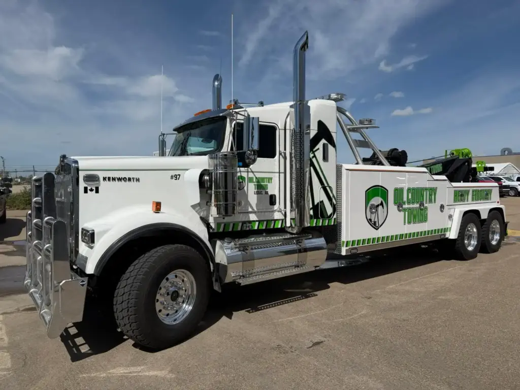 Oil Country Towing Heavy Recovery Truck Build